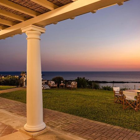 Villa Rhoe Minia ภายนอก รูปภาพ