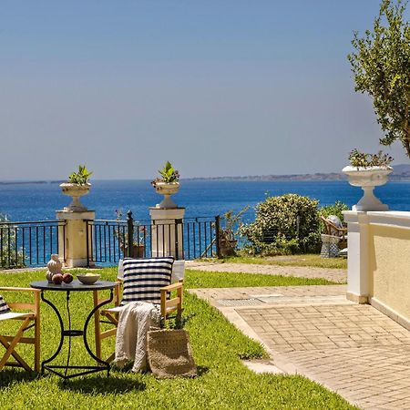 Villa Rhoe Minia ภายนอก รูปภาพ