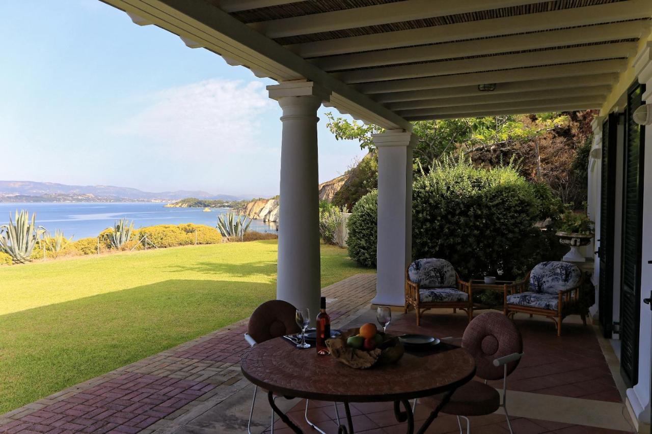 Villa Rhoe Minia ภายนอก รูปภาพ